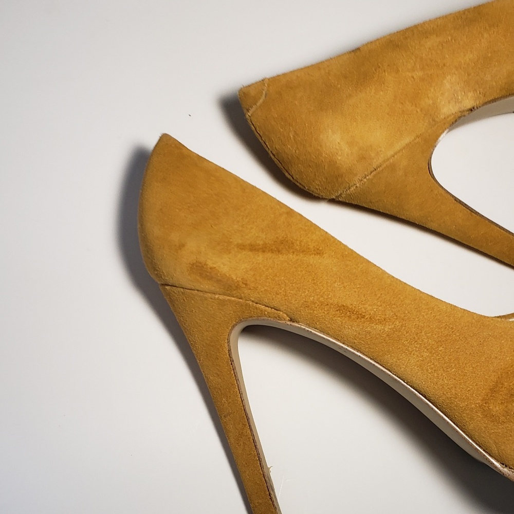 Camel Colored Heels - Picture 3 of 3